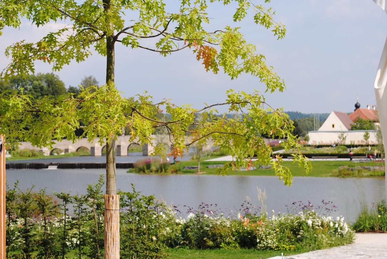 Seenario - Art & Health Hotel Am See Tirschenreuth Exterior foto